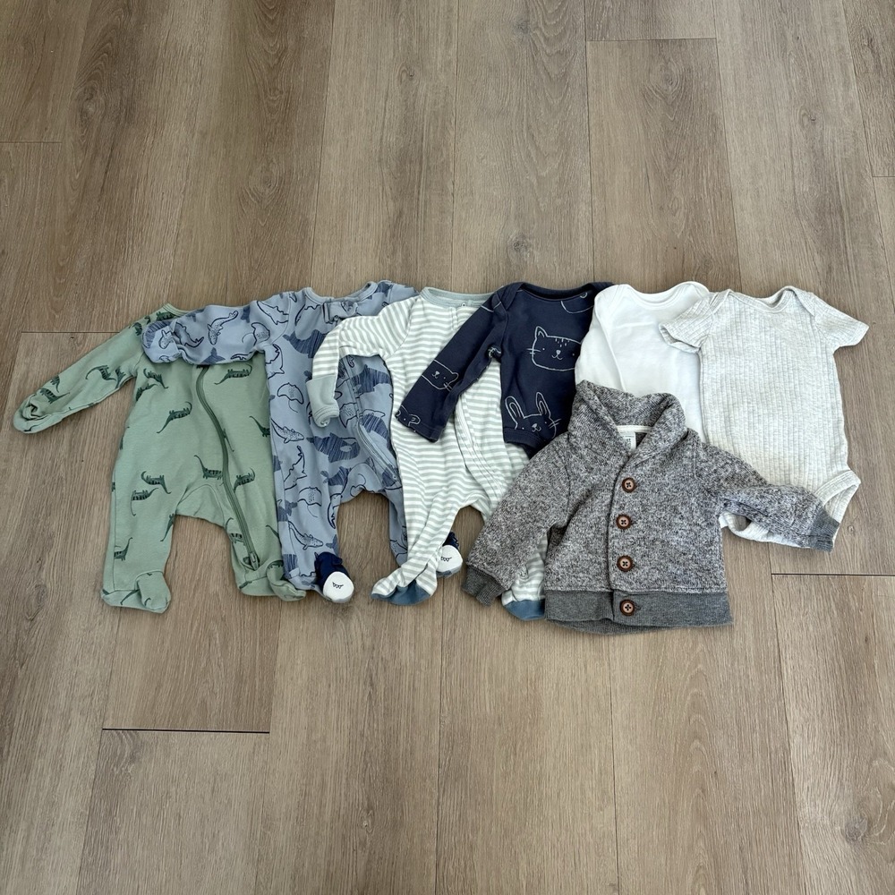 Carter Cloud Island Baby Clothes Lot Newborn 0 Months Bundle Seven Pieces